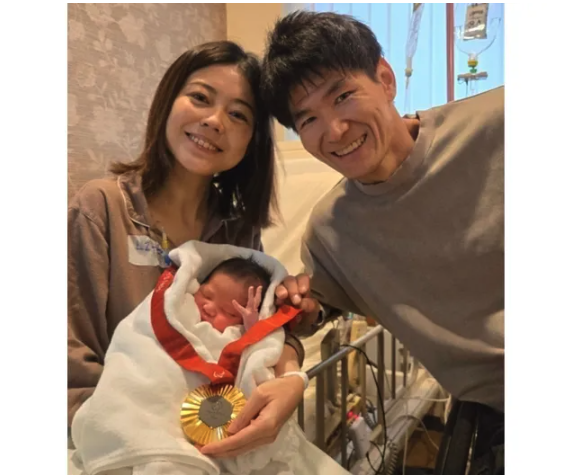 フリーアナ・久下真以子。車いすの夫との間に授かった小さい命。「妊娠を報告したとき、親は泣いて喜んでくれた」