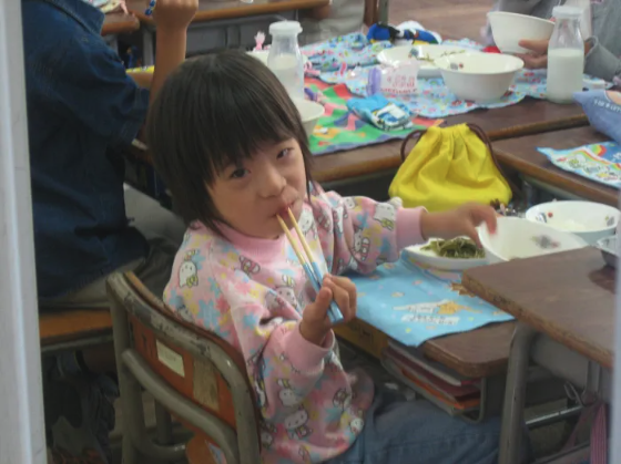 ｢産んでくれてありがとう｡私はこんなにも幸せ｣という娘から母への言葉｡“ありのままでいい”を受け止めて･･･【ダウン症のアマチュア落語家・村上有香】