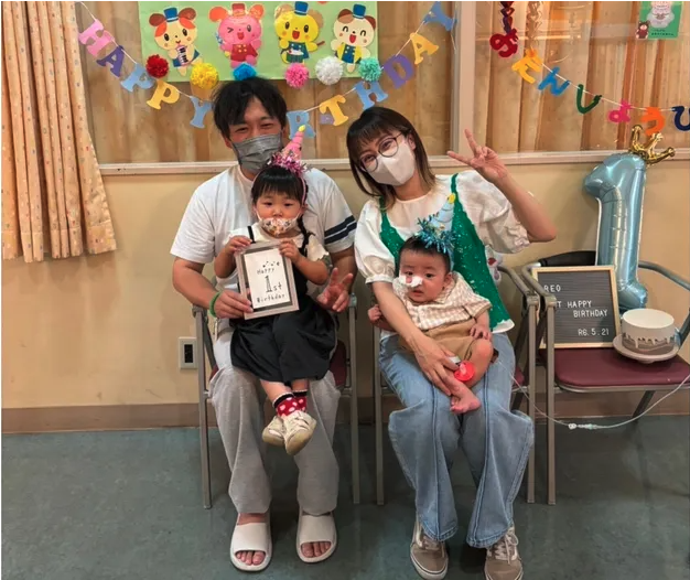 2歳までに何度も手術を乗り越え､小腸を育てる治療を続ける長男｡｢この子の笑顔を守りたい｣と家族で支え合った2年間【先天性小腸閉鎖症】